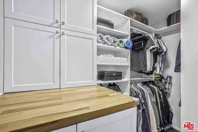 $499,000 | 7320 Hawthorn Avenue, Unit 315, Los Angeles, CA 90046