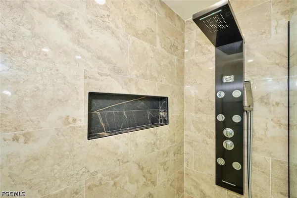 $2,950 | 2201 Southeast 5th Avenue, Cape Coral, FL 33990