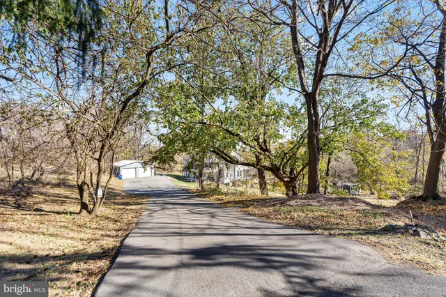 $525,000 | 13608 Maryland Avenue, Blue Ridge Summit, PA 17214