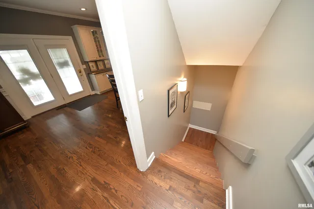 $469,000 | 15821 North Tolle Lane, Mount Vernon, IL 62864