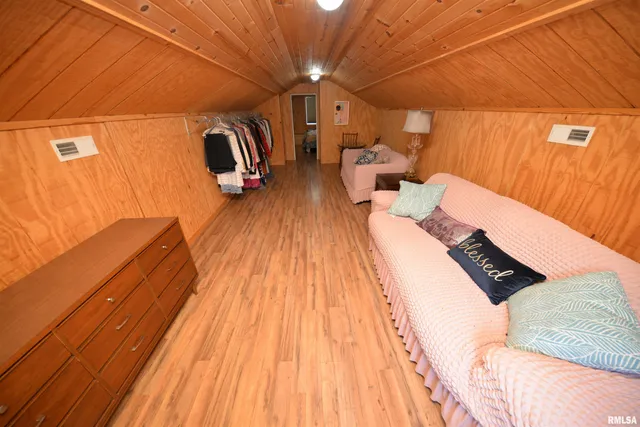 $469,000 | 15821 North Tolle Lane, Mount Vernon, IL 62864