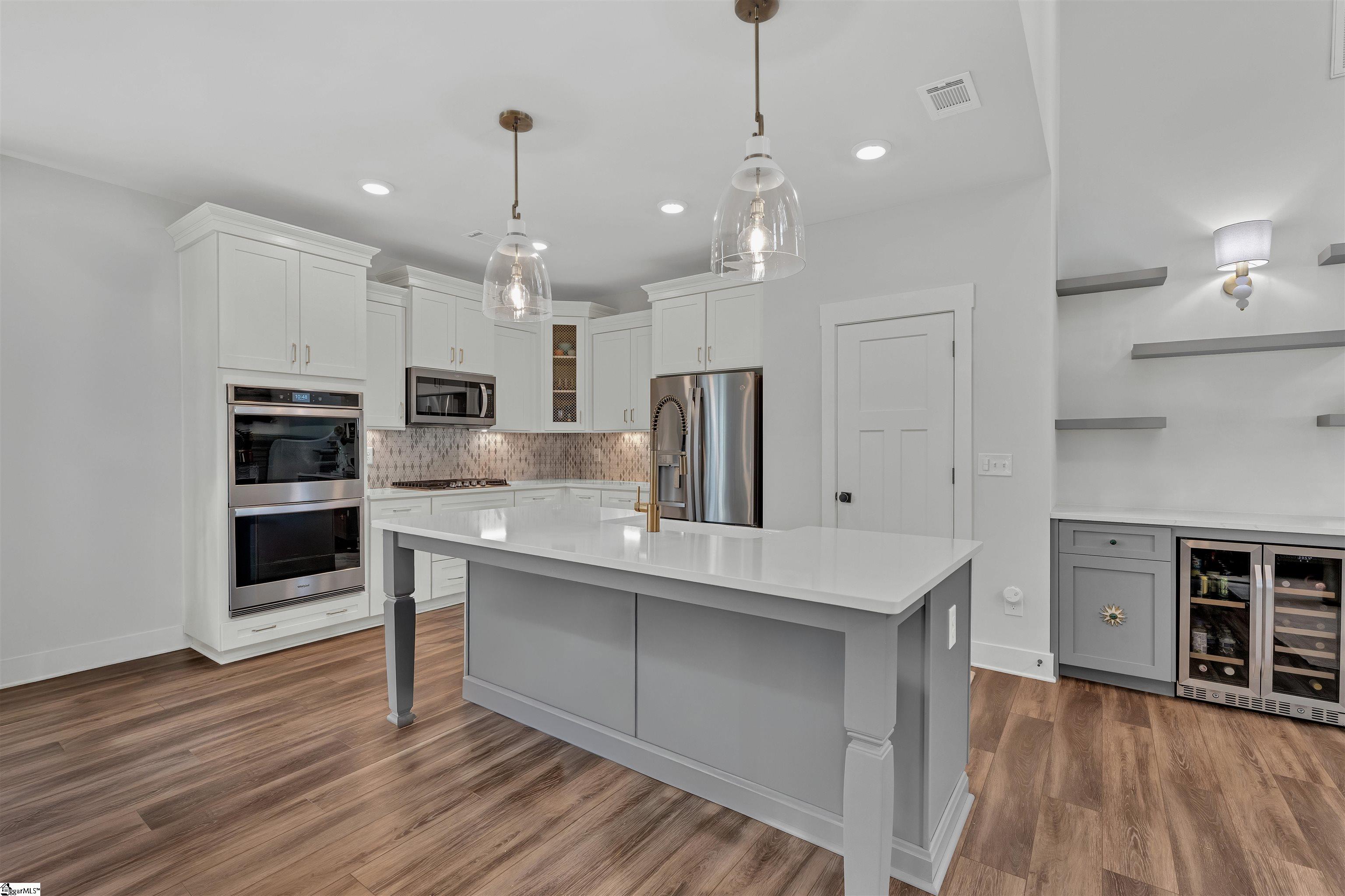 43 Elmsley Road Greenville, SC 29607 - Photo 11 of 32