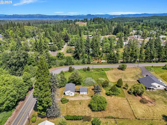 $365,000 | 43018 Hillcrest Loop, Astoria, OR 97103