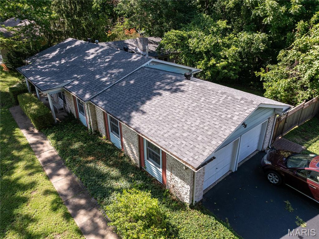 258 Ridge Trail Drive Chesterfield, MO 63017 - Photo 3 of 37