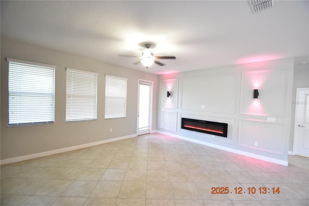 14051 Tropical Kingbird Way Riverview, FL 33579 - Photo 23 of 84