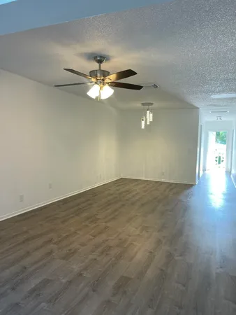 $1,750 | 1141 Calamondin Terrace, Unit 203, Delray Beach, FL 33445