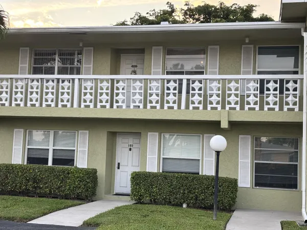 $1,750 | 1141 Calamondin Terrace, Unit 203, Delray Beach, FL 33445