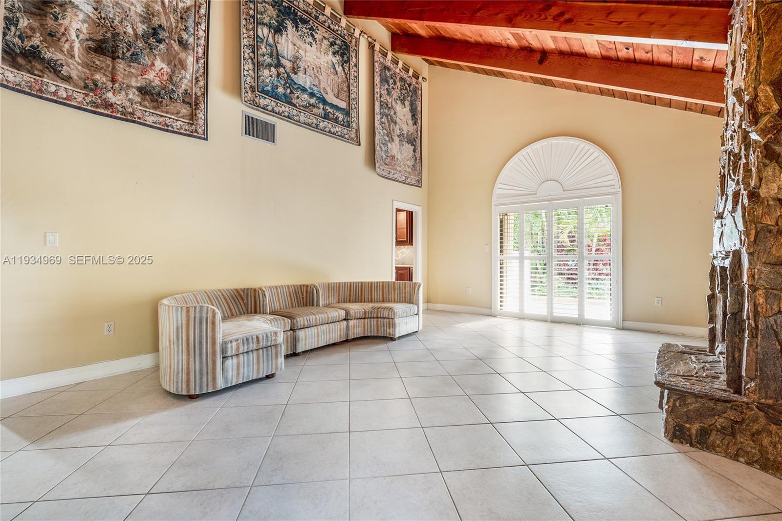 7524 Southwest 78th Terrace Miami, FL 33143 - Photo 3 of 28 Large living area with fireplace