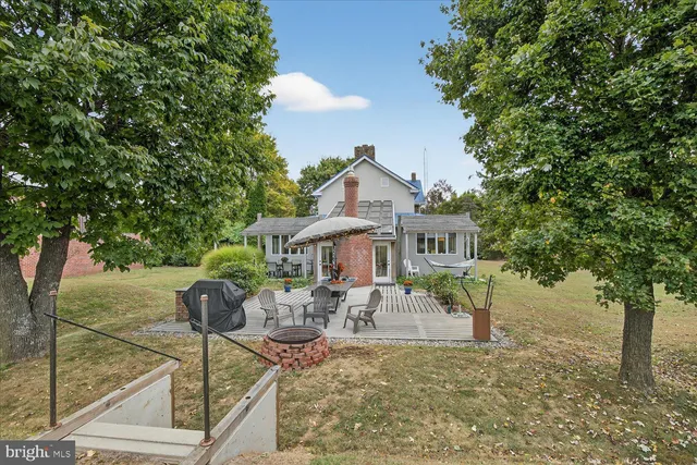 $1,195,000 | 464 Locust Lane, Littlestown, PA 17340