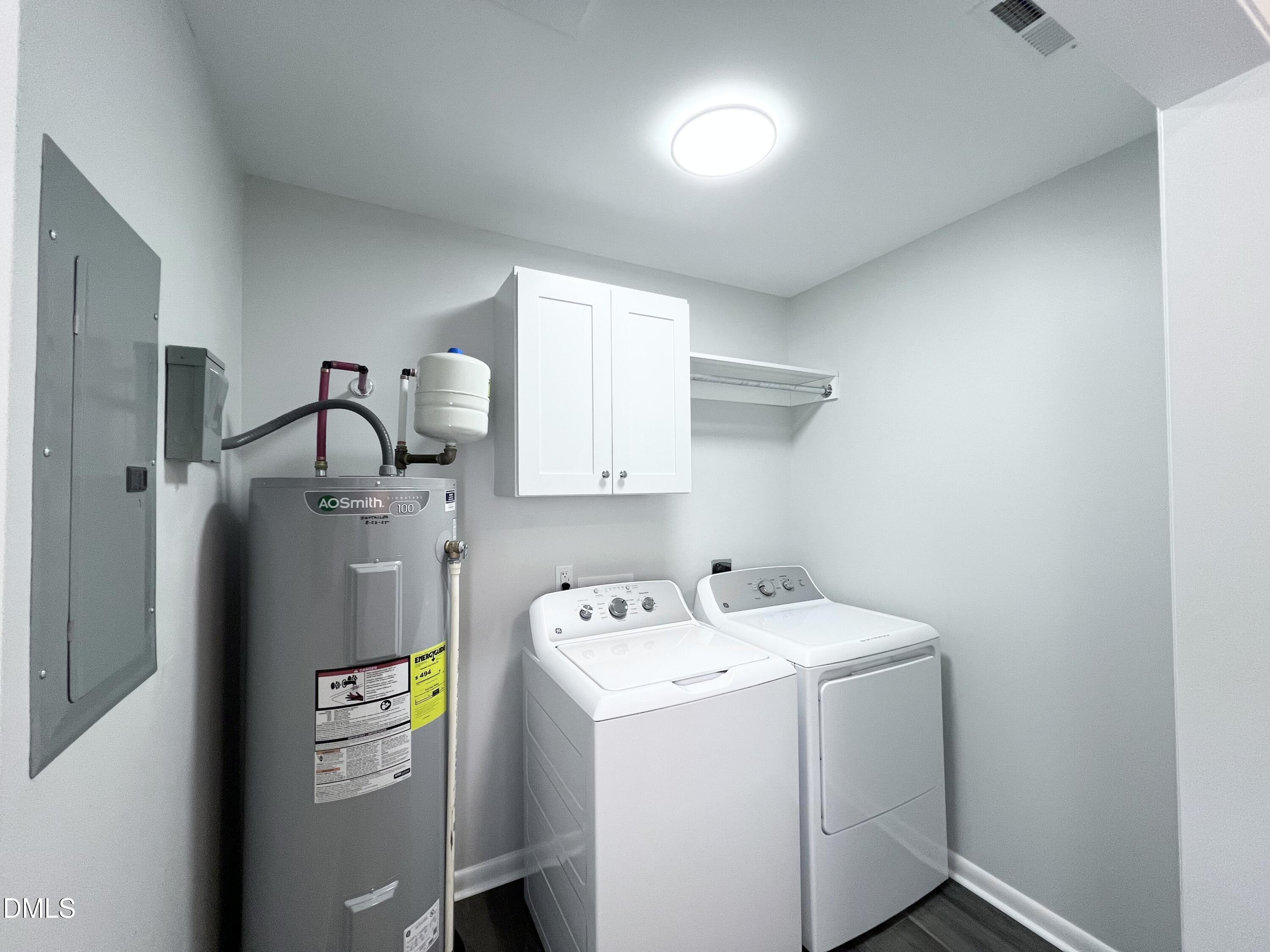 200 Infinity Road Durham, NC 27712 - Photo 13 of 32 a utility room with dryer and washer