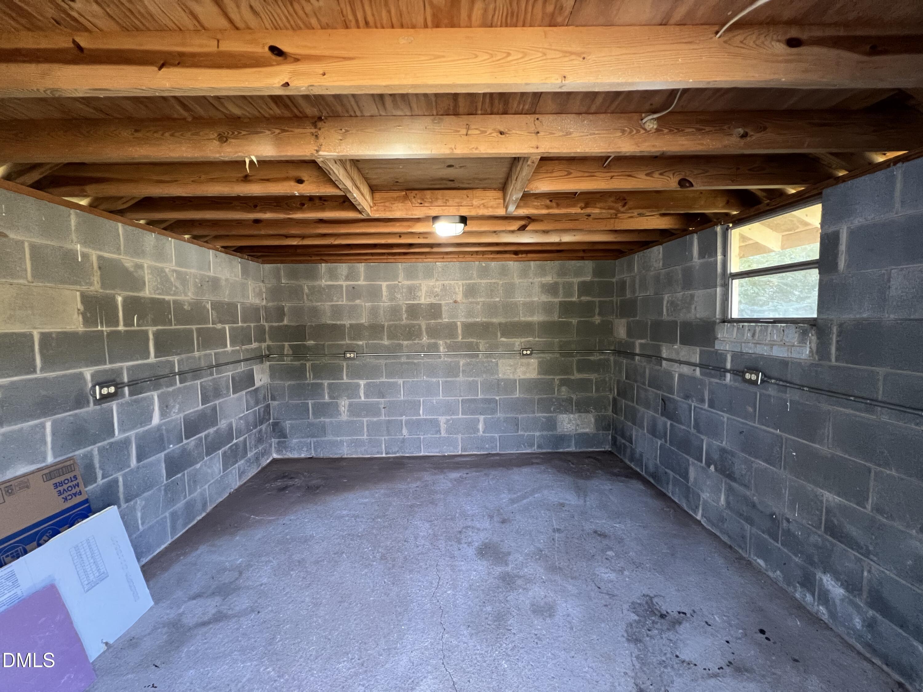 200 Infinity Road Durham, NC 27712 - Photo 31 of 32 a bathroom with a shower