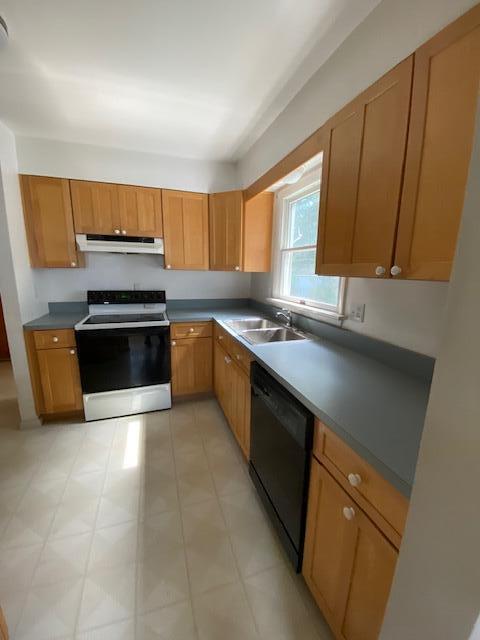 7 Brookview Drive Plattsburgh, NY 12901 - Photo 8 of 29 IMG_4233