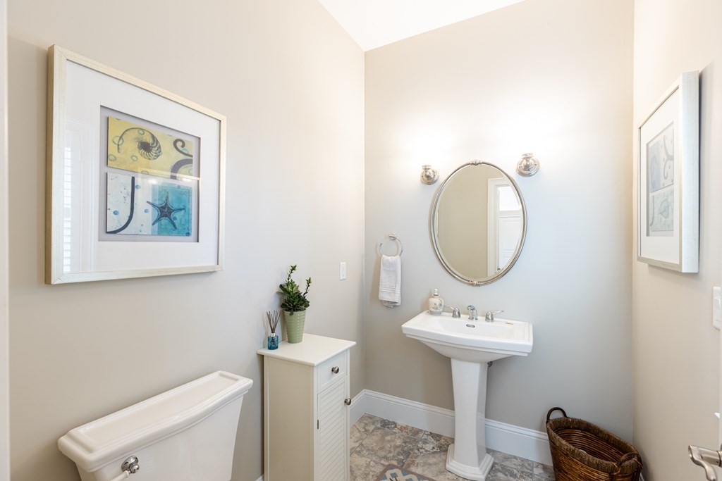 12 Elliot Road Mashpee, MA 02649 - Photo 9 of 42 Gallery Image 9