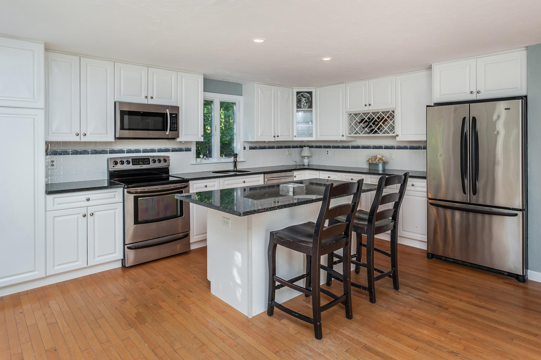 35 Popple Bottom Road Sandwich, MA 02563 - Photo 11 of 36 014_35Popplebottom_10172018