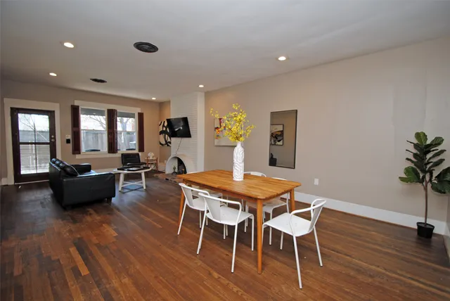 $1,800 | 1110 Missouri Street, Houston, TX 77006