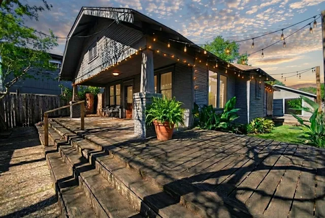 $1,800 | 1110 Missouri Street, Houston, TX 77006