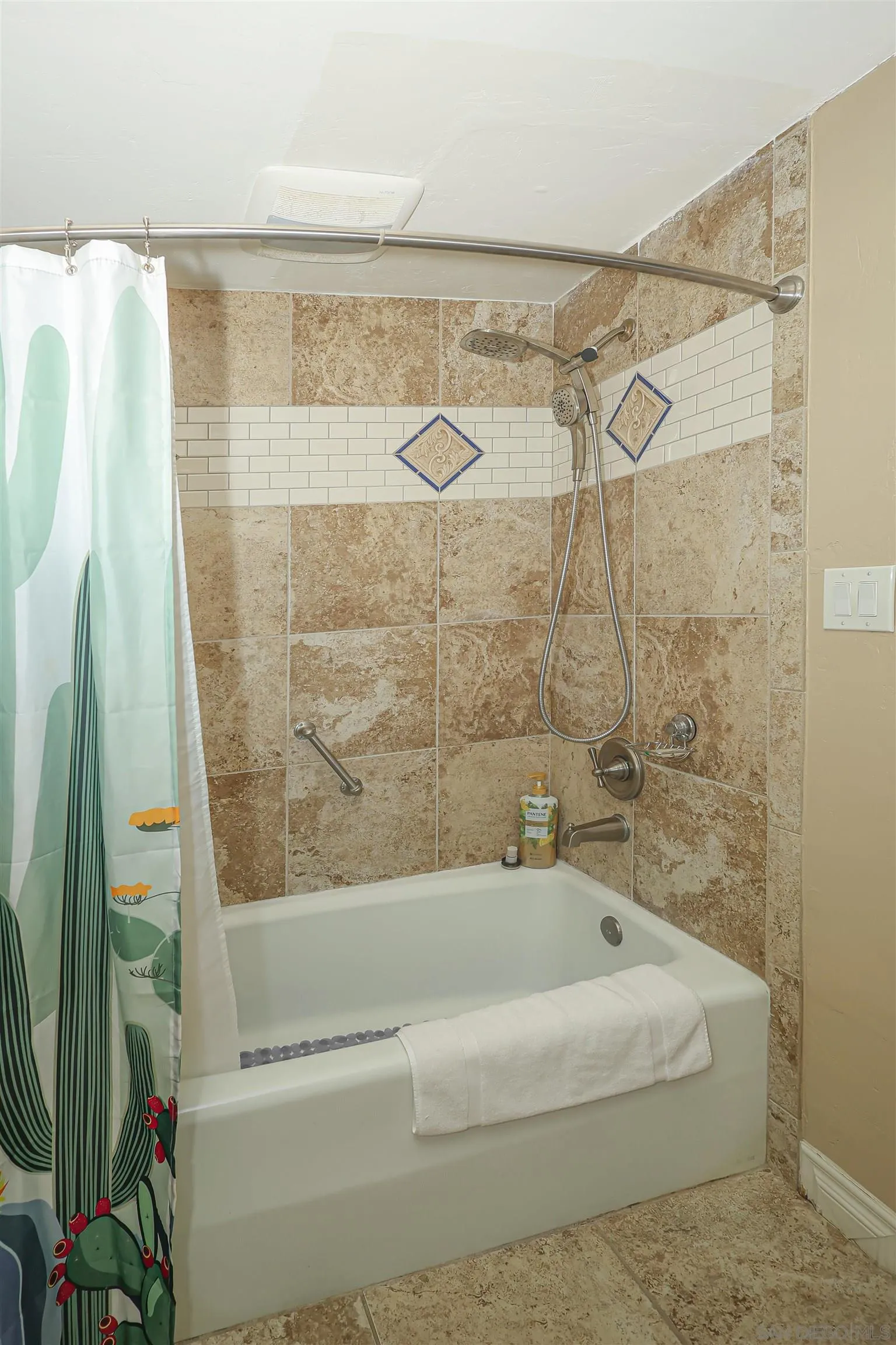 2003 Costa Del Mar Road, Unit 654 Carlsbad, CA 92009 - Photo 21 of 40