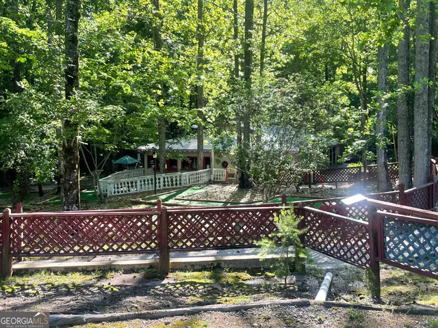 a view of outdoor space