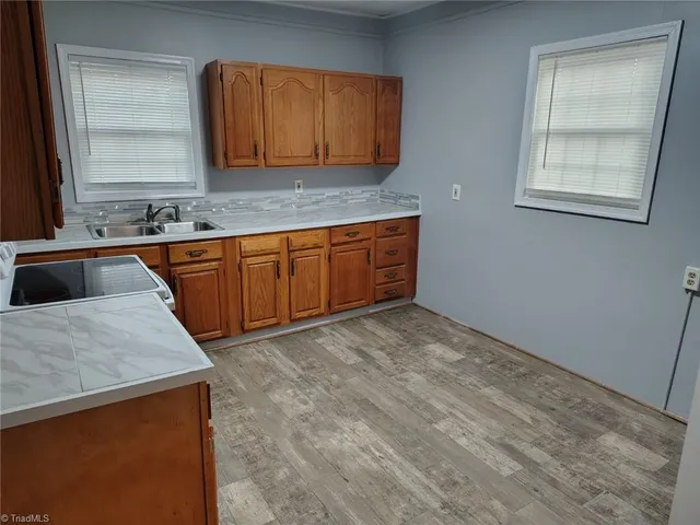 $160,000 | 1414 East Green Drive, High Point, NC 27260