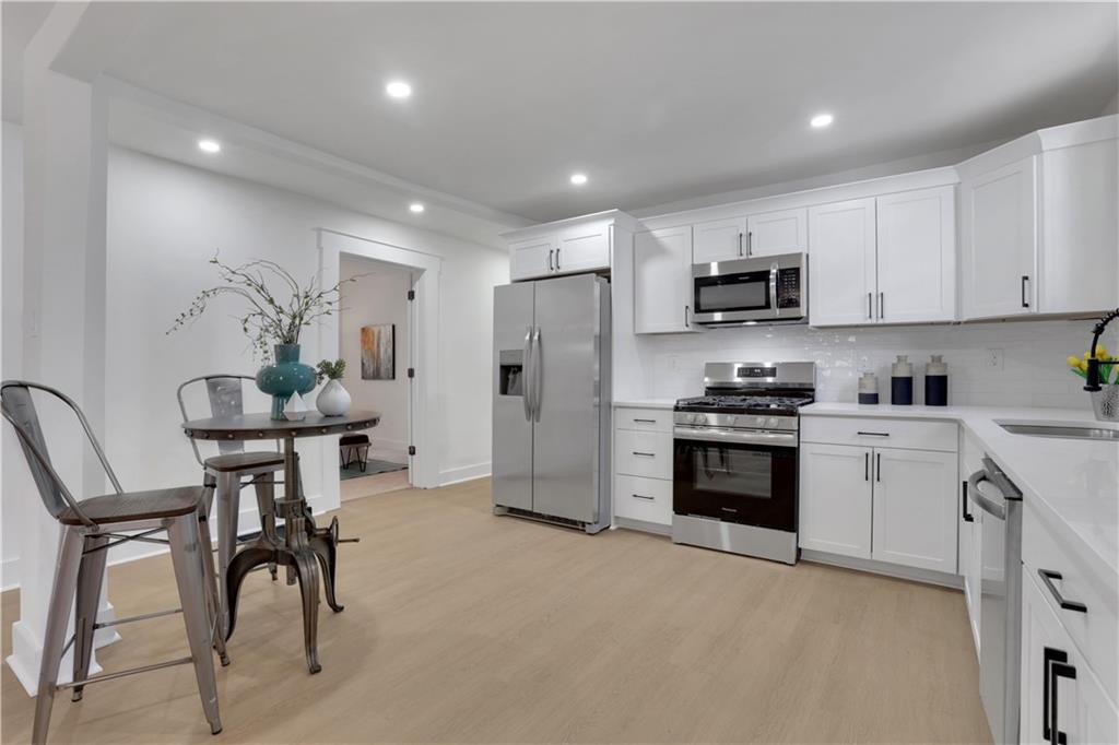 1576 Elixir Avenue Southwest Atlanta, GA 30314 - Photo 7 of 20