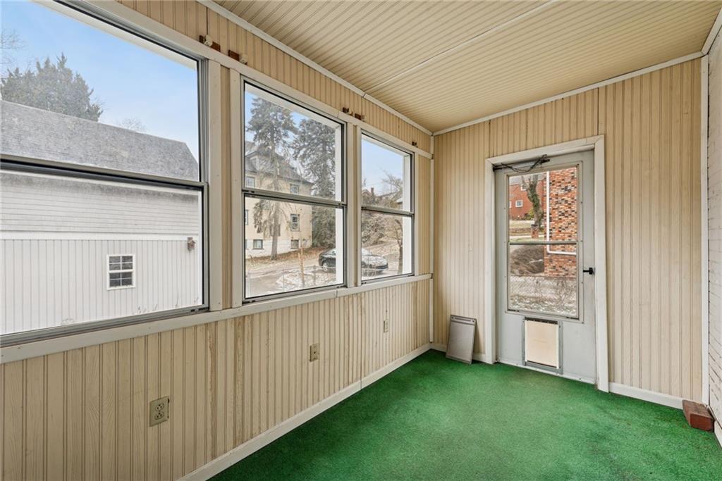 618 State Street Greensburg, PA 15601 - Photo 25 of 34 a view of an entryway with a window