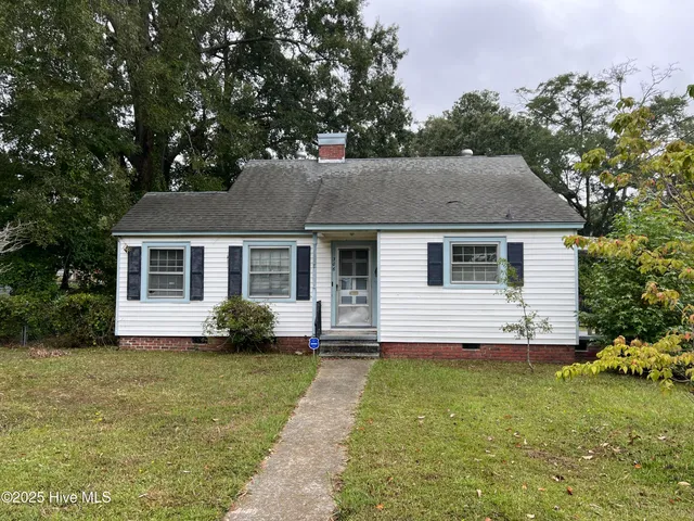 $75,000 | 306 Woodlawn Drive, Kinston, NC 28501