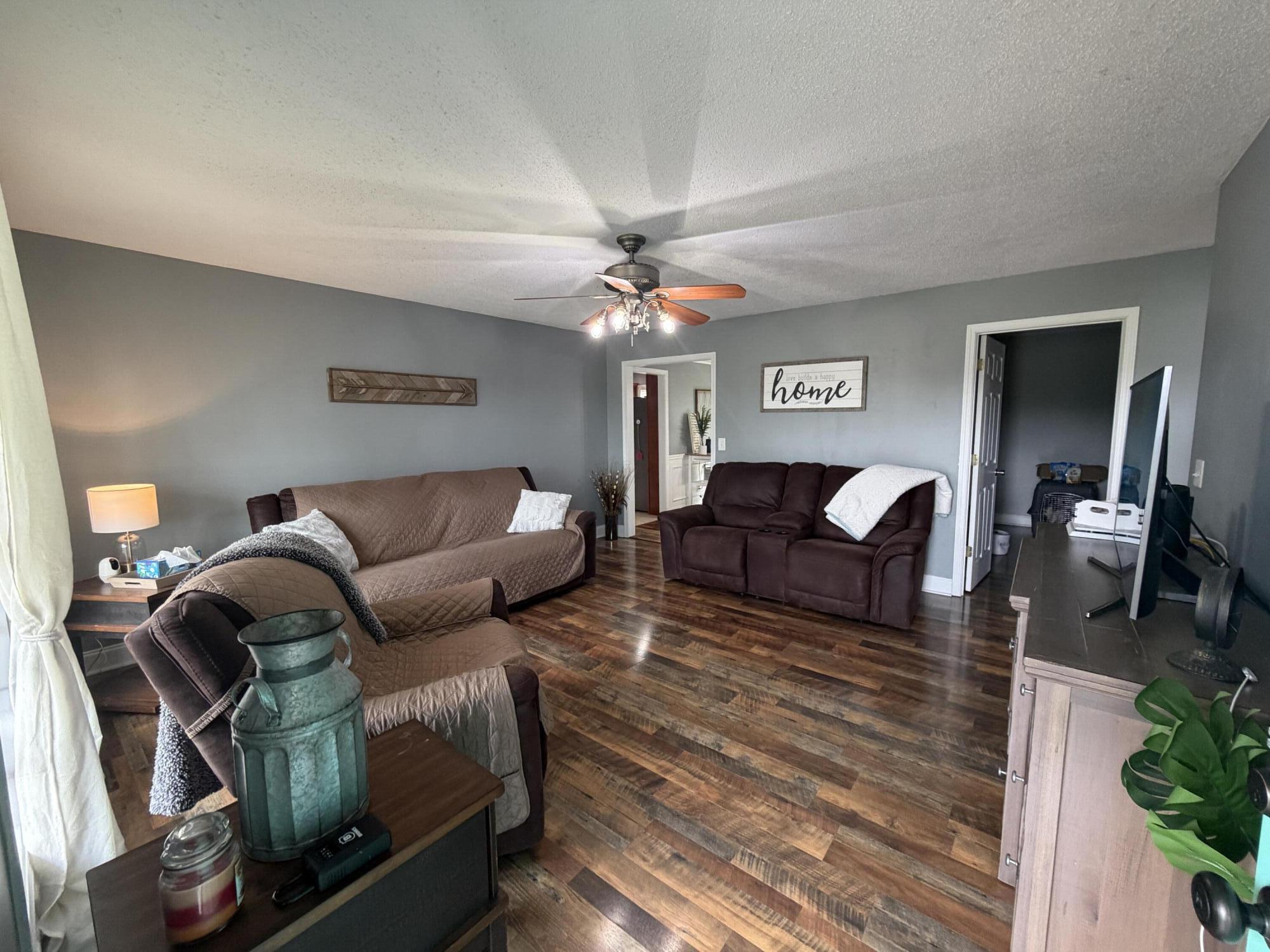 53 Ledford Road Crandall, GA 30711 - Photo 6 of 30 greatroom