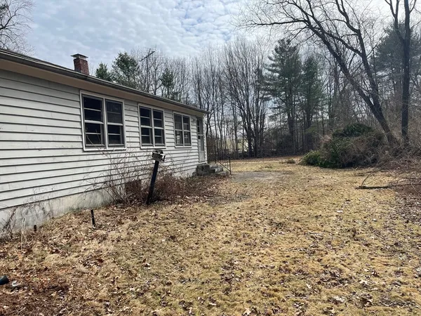 $255,000 | 280 Ware Road, Belchertown, MA 01007