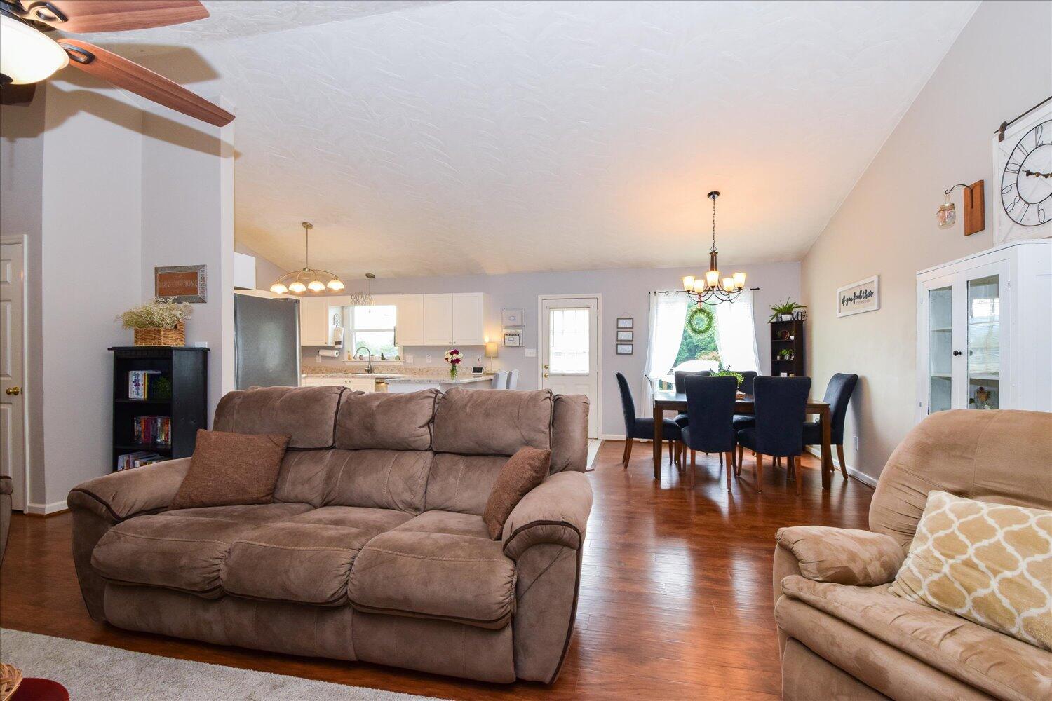 1535 Mountain View Road Vinton, VA 24179 - Photo 4 of 20 a living room with furniture and wooden floor