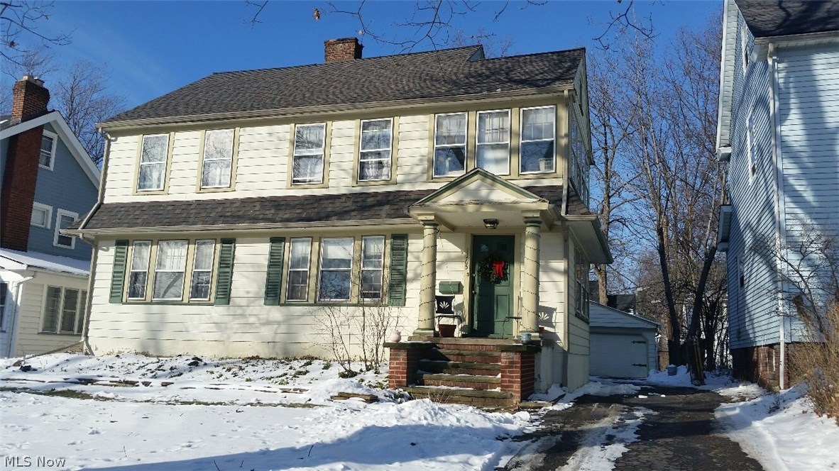 3165 Yorkshire Road Cleveland, OH 44118 - Photo 1 of 16 Gallery Image 1