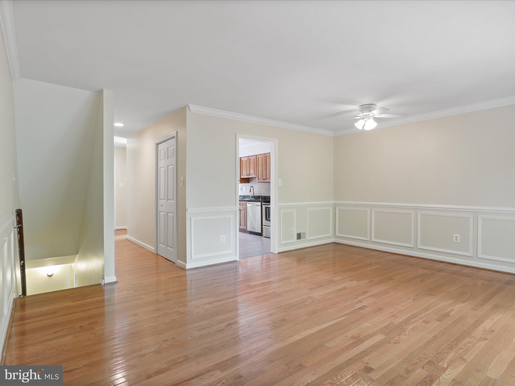 2425 Southgate Square Reston, VA 20191 - Photo 11 of 50