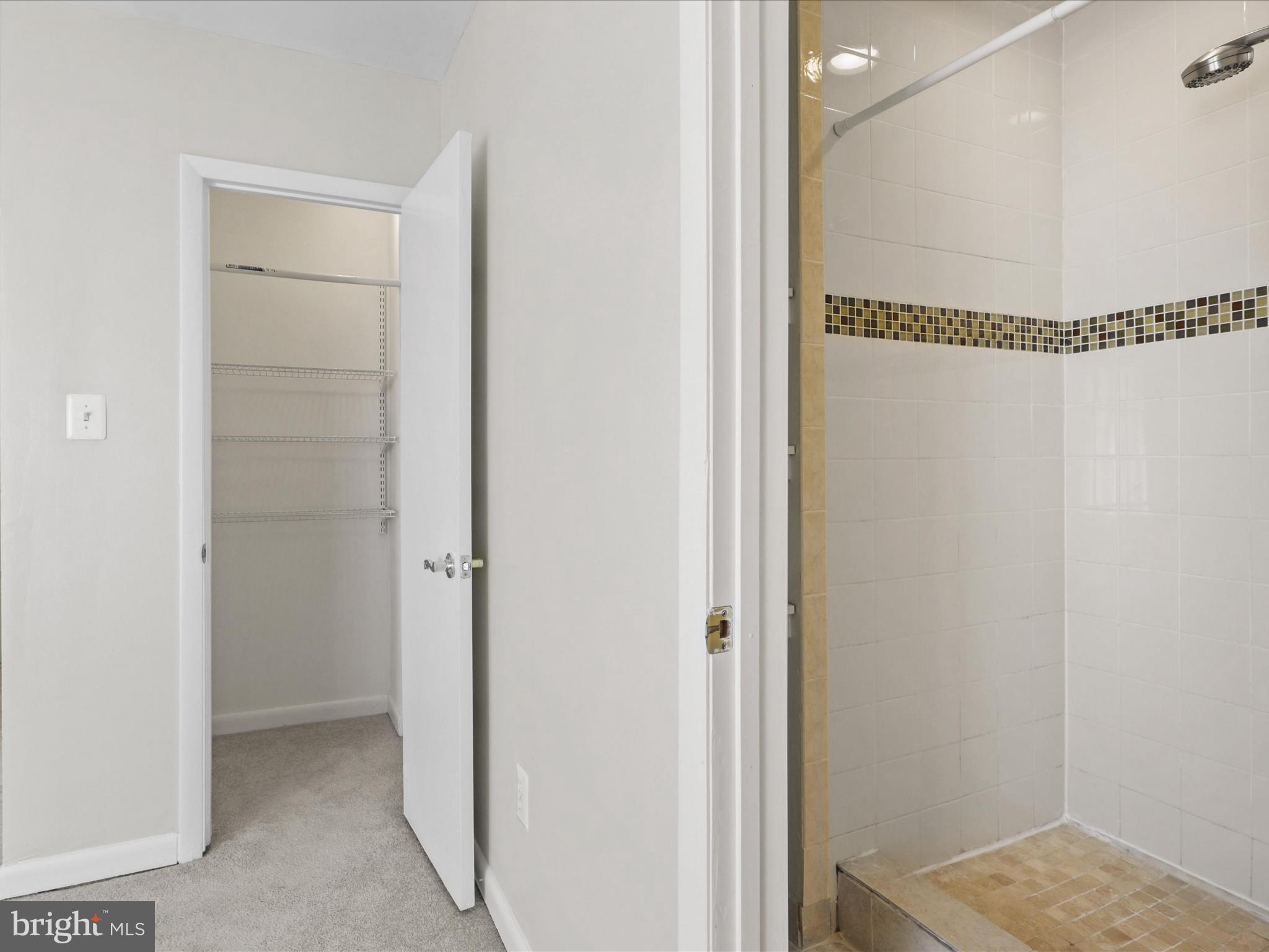 2425 Southgate Square Reston, VA 20191 - Photo 15 of 50