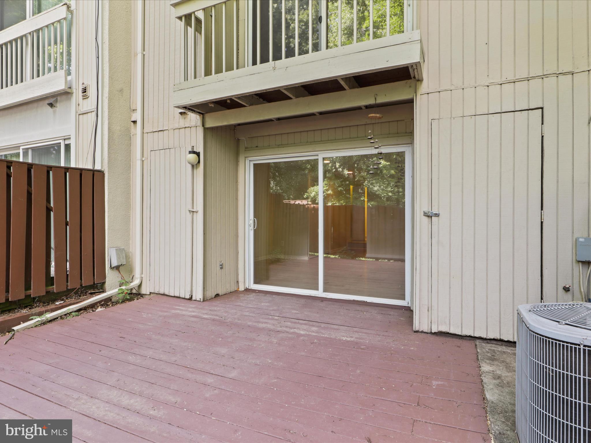 2425 Southgate Square Reston, VA 20191 - Photo 33 of 50