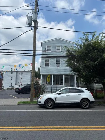 a car parked in front of a building
