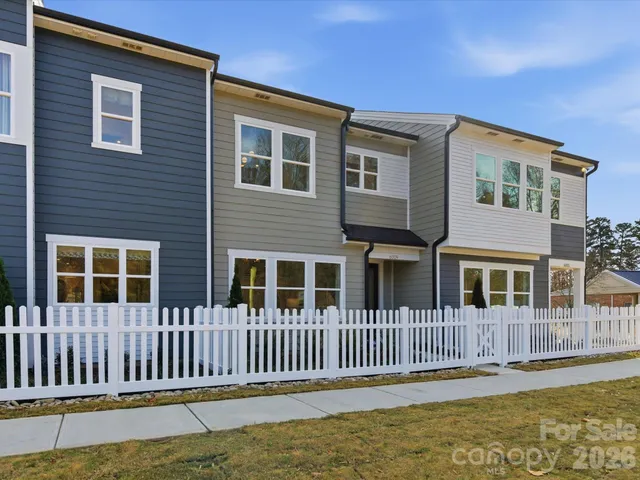 $351,802 | 8430 Discovery Lane, Charlotte, NC 28216