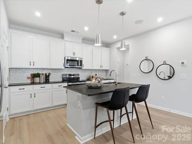 $351,802 | 8430 Discovery Lane, Charlotte, NC 28216