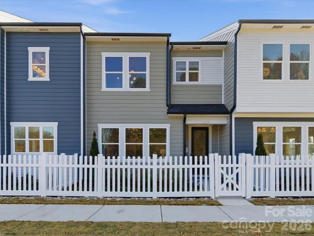 $351,802 | 8430 Discovery Lane, Charlotte, NC 28216