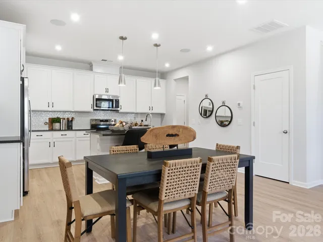 $351,802 | 8430 Discovery Lane, Charlotte, NC 28216