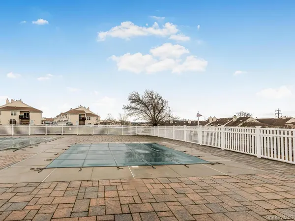 a view of a park with entertaining space