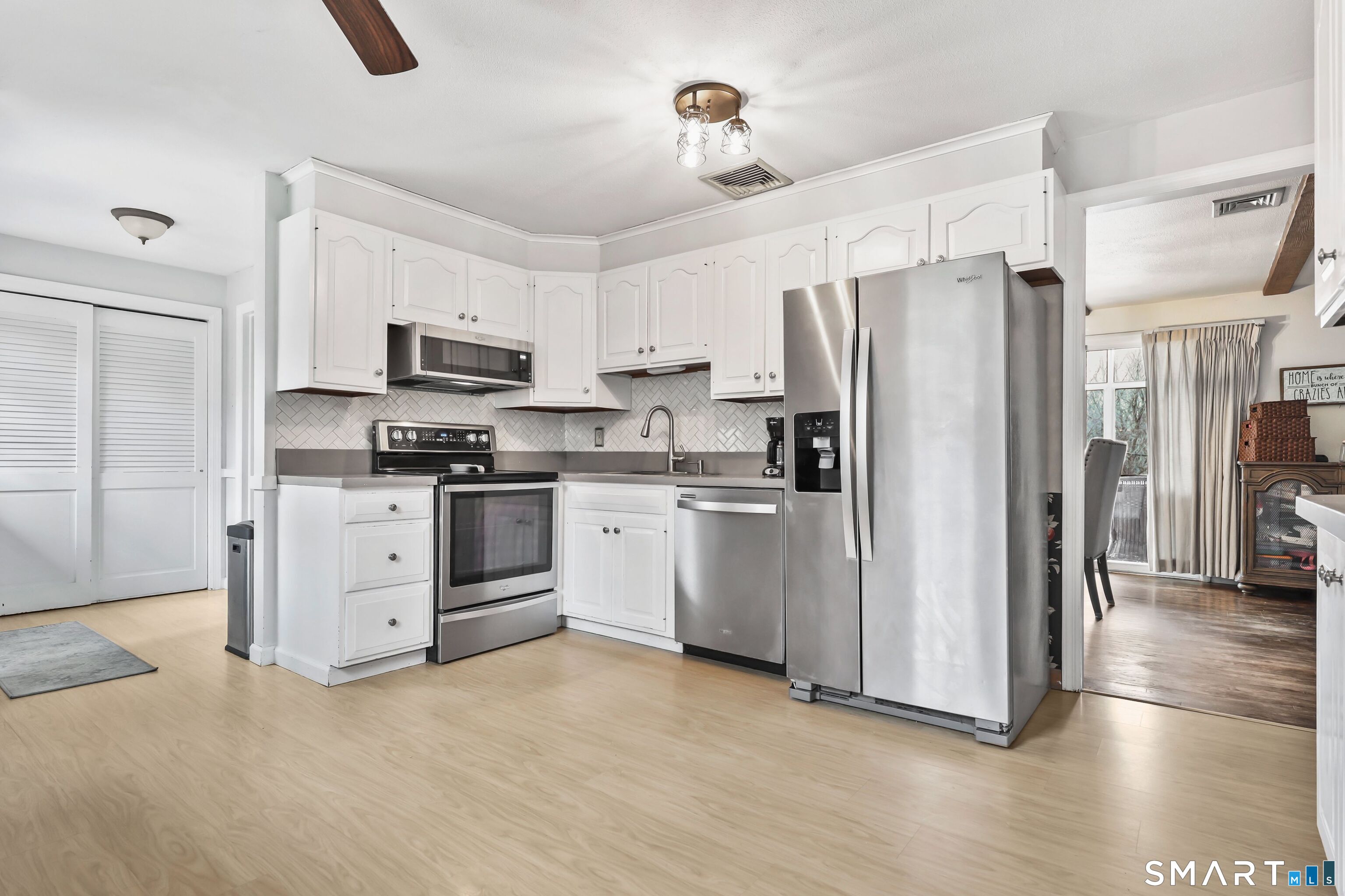 47 Finch Road Wolcott, CT 06716 - Photo 10 of 39