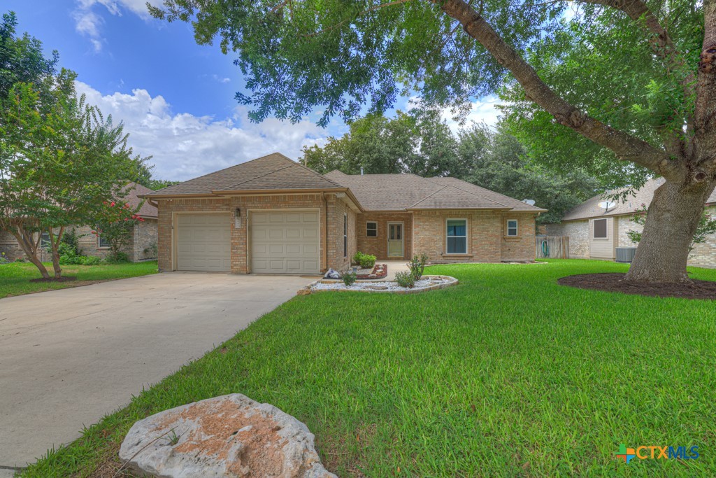 324 Raven Ridge New Braunfels, TX 78130 - Photo 1 of 18
