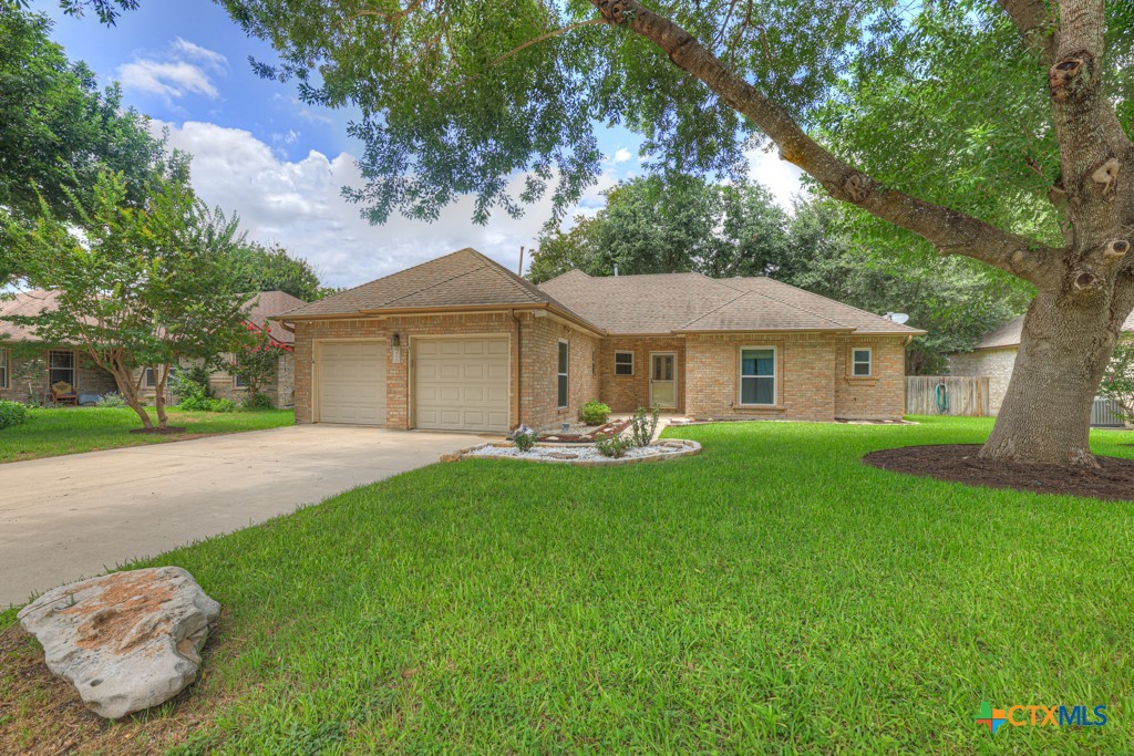 324 Raven Ridge New Braunfels, TX 78130 - Photo 2 of 18