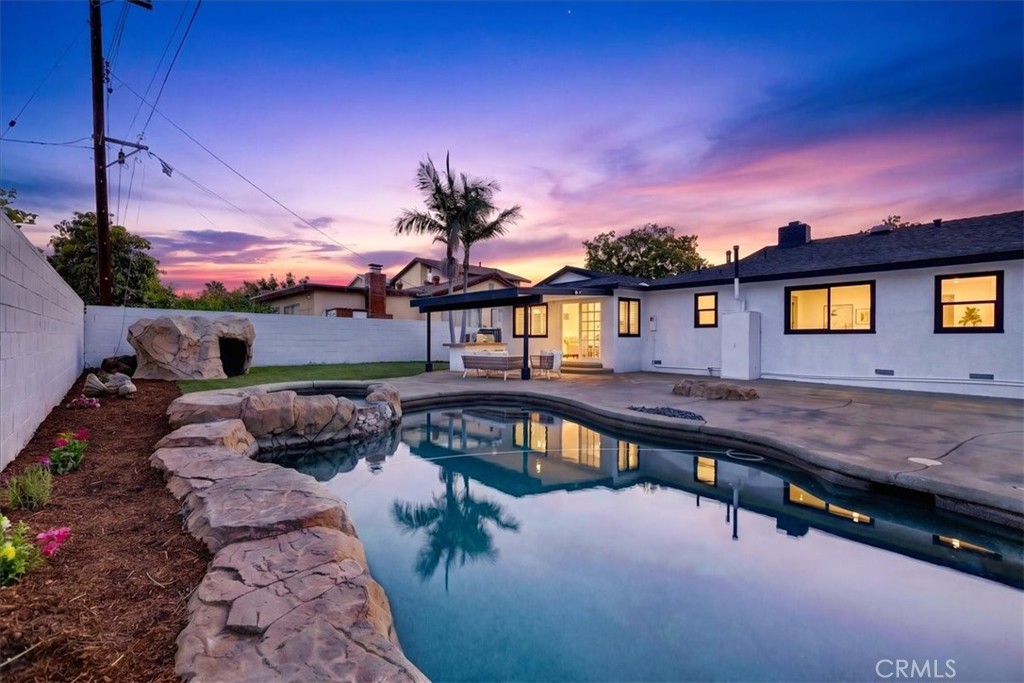 592 North Milford Road Orange, CA 92867 - Photo 38 of 39