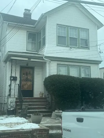 $1,900 | 94 Campfield Street, Irvington, NJ 07111