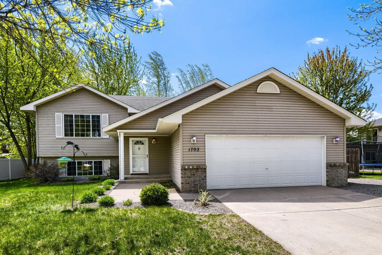 1702 Griffing Park Road Buffalo, MN 55313 - Photo 1 of 1