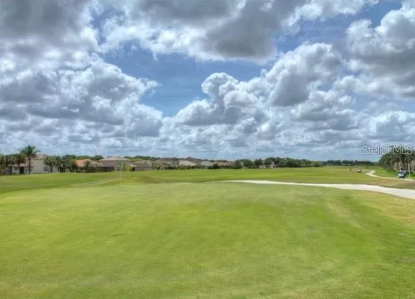 $1,800 | 803 Fairwaycove Lane, Unit 204, Bradenton, FL 34212