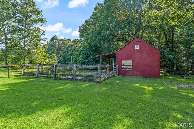 $699,000 | 5450 Aulsbury Chapel Road, Bonne Terre, MO 63628