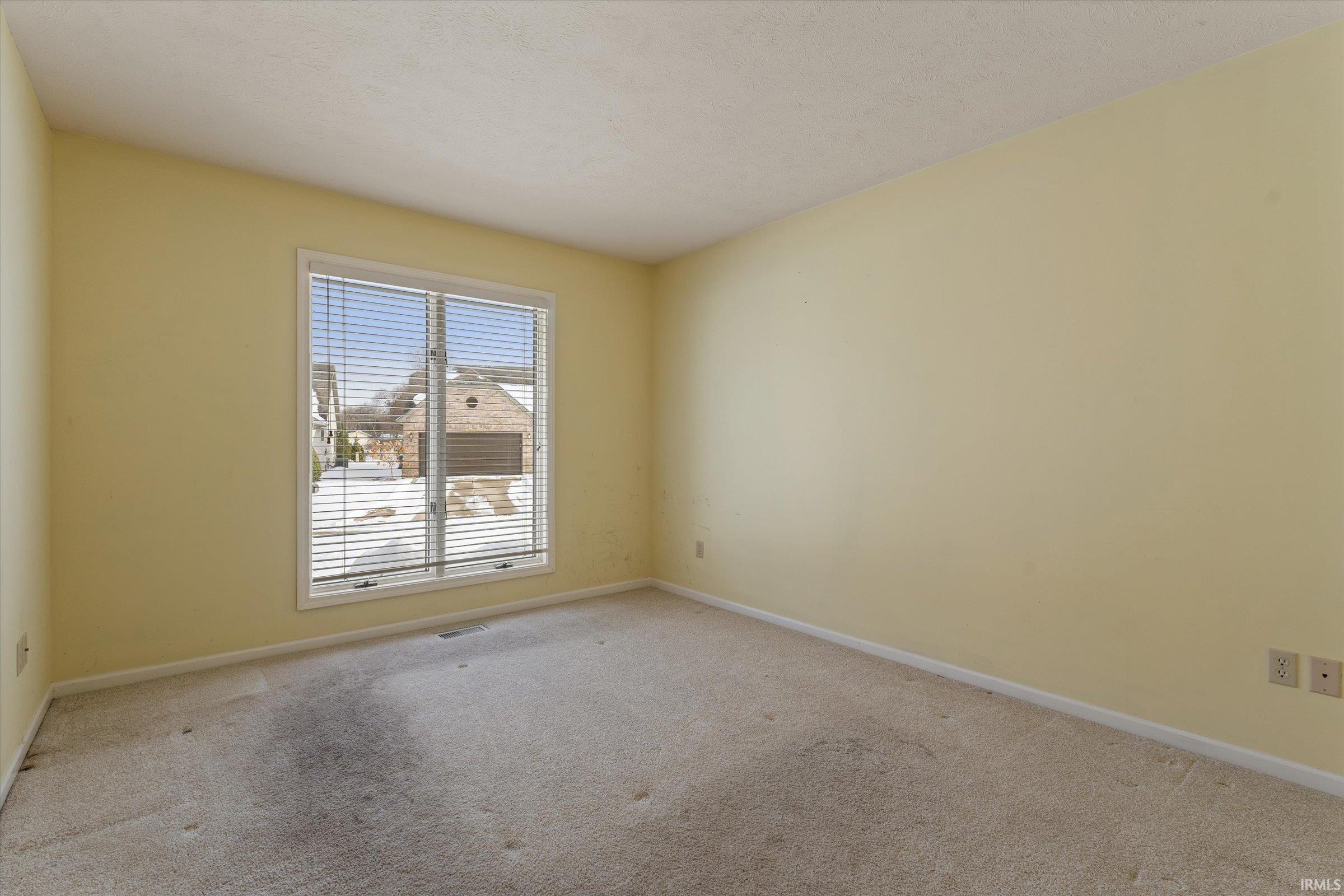 22931 Stone Way Elkhart, IN 46514 - Photo 22 of 35