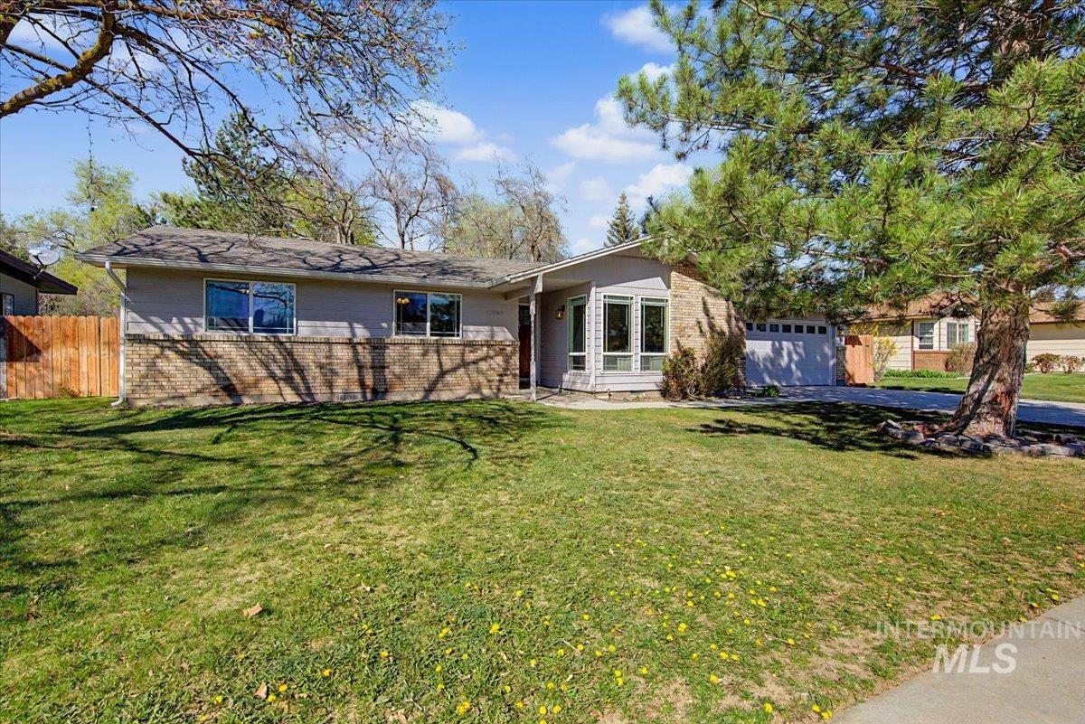 11880 Arch Street Boise, ID 83713 - Photo 2 of 34