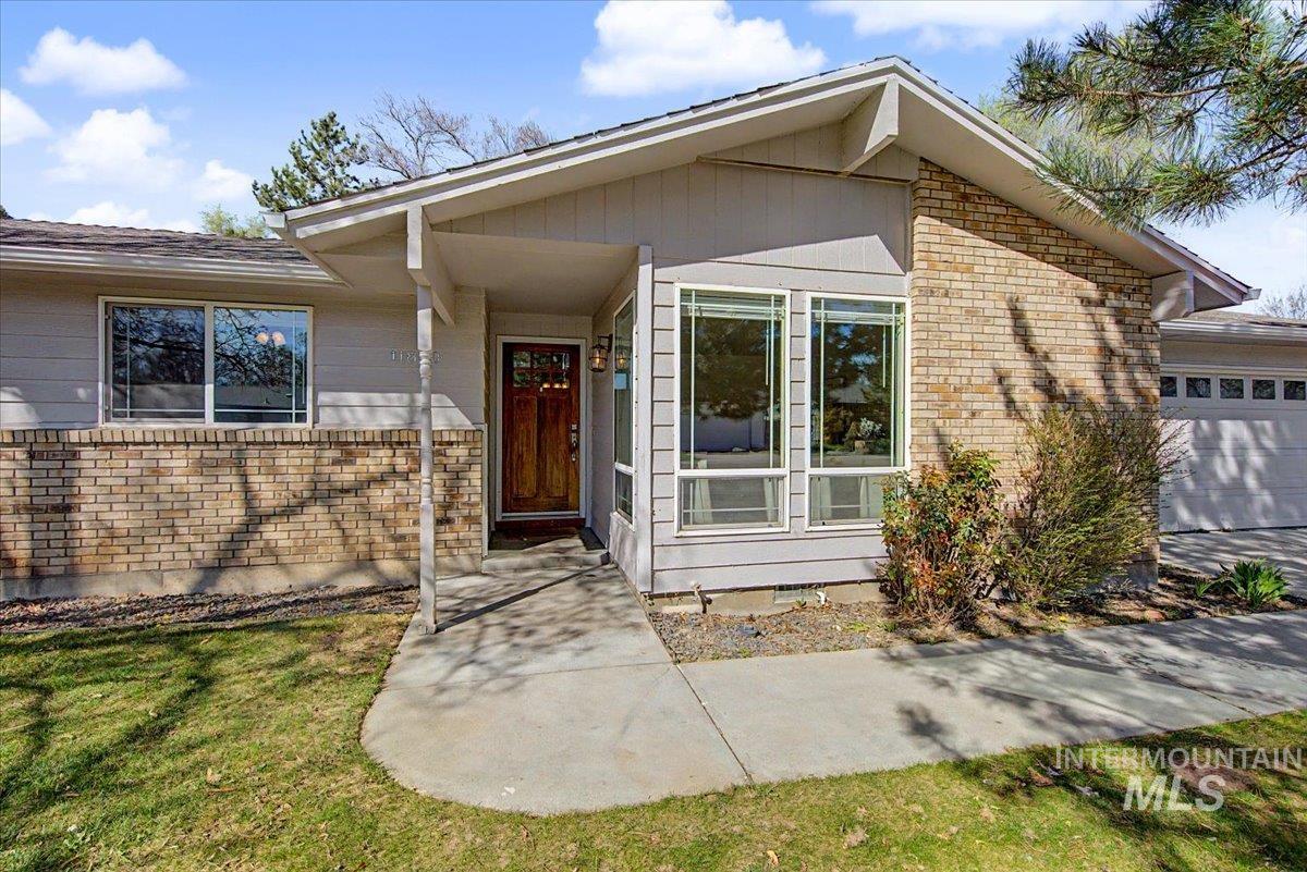 11880 Arch Street Boise, ID 83713 - Photo 3 of 34